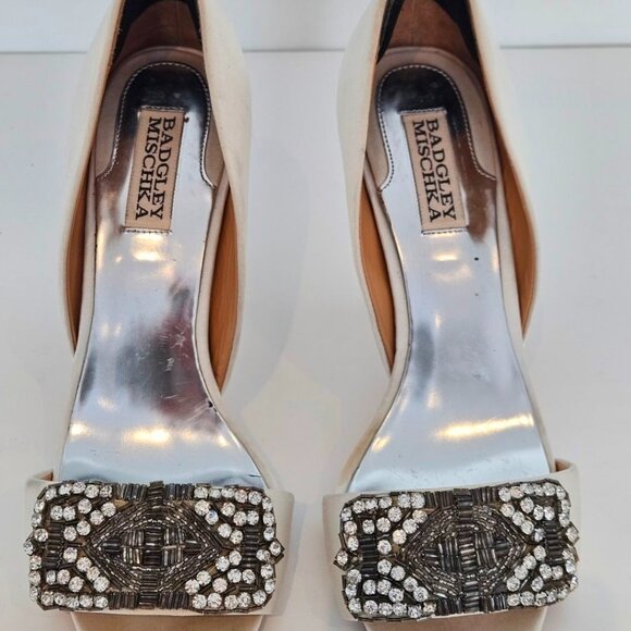 Badgley Mischka Crystal Satin Heels | Size 8 | Formal Bridal - Picture 2 of 6